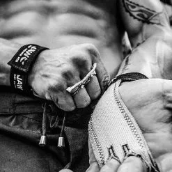 JAW Pullup Grips, Black 9 JAW Pullup Grips, Black -Udstyr og tilbehør butik 1098 01r jaw pullup grips black 5