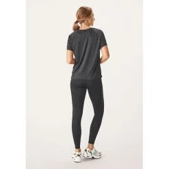 Röhnisch Active Logo Tee, Black -Udstyr og tilbehør butik 1107660001R Rohnisch Active Logo Tee Black 04 okt21