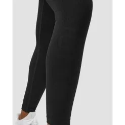 ICANIWILL Define Seamless Scrunch Tights, Black 12 ICANIWILL Define Seamless Scrunch Tights, Black -Udstyr og tilbehør butik 13037 001R ICIW Define Seamless Scrunch Tights Black 05 juli22