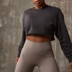 ICANIWILL Nimble Cropped Crewneck, Clay -Udstyr og tilbehør butik 13131 279R ICANIWILL Nimble Cropped Crewneck Clay 05 dec22