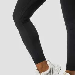 ICANIWILL Nimble V-shape Tights, Black -Udstyr og tilbehør butik 13137 001R ICANIWILL Nimble V shape Tights Black 04 1222