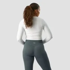 ICANIWILL Nimble Soft Cropped Long Sleeve, White -Udstyr og tilbehør butik 13138 002R ICANIWILL Nimble Soft Cropped Long Sleeve White 02 1222