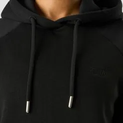 ICANIWILL Everyday Hoodie Wmn, Black -Udstyr og tilbehør butik 13175 001R ICANIWILL Everyday Hoodie Wmn Black 03 1122