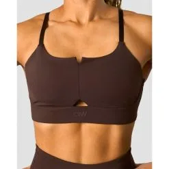 ICANIWILL Stride Strappy Sportsbra, Dark Brown -Udstyr og tilbehør butik 13215 284R ICIW Stride Strappy Sportsbra Dark Brown 04 feb23 3