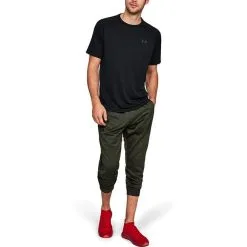 Under Armour UA Tech 2.0 SS Tee, Black -Udstyr og tilbehør butik 1326413 001r under armour ua tech ss tee black 3 1