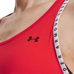 Under Armour UA Knockout Tank, Radio Red/Chestnut Red -Udstyr og tilbehør butik 1351596 890R UA Knockout Tank Radio Red Chestnut Red 03 0822