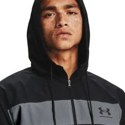 Under Armour UA Sportstyle Windbreaker, Black/Pitch Gray -Udstyr og tilbehør butik 1361621 001R UA Sportstyle Windbreaker Black Pitch Gray 04 0822