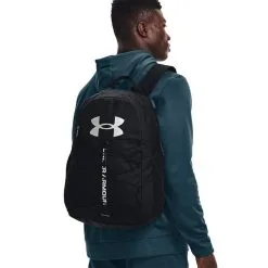 Under Armour UA Hustle Sport Backpack, Black/Silver -Udstyr og tilbehør butik 1364181 001.MASTER Under Armour UA Hustle Sport Backpack Black Silver 07 0222