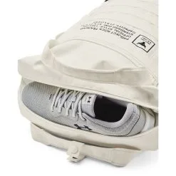 UA Project Rock Box Duffel Backpack, Ivory -Udstyr og tilbehør butik 1364189 130.MASTER UA Project Rock Box Duffel Backpack Ivory 04 jan23 2