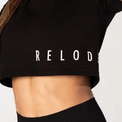 Relode Mercy Cropped T-shirt, Black -Udstyr og tilbehør butik 1687 25R Relode Mercy Cropped T shirt Black 03 0922