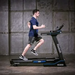 Reebok Treadmill JET300 -Udstyr og tilbehør butik 270 107212 Reebok Treadmill JET300 lifestyle april20 08