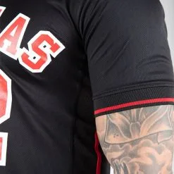 Gorilla Wear San Mateo T-Shirt, Black/Red -Udstyr og tilbehør butik 905619050R Gorilla Wear San Mateo T Shirt Black Red 03 0922