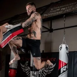 Gorilla Wear Smart Shorts, Black -Udstyr og tilbehør butik 909519000R Gorilla Wear Smart Shorts Black juli20 07