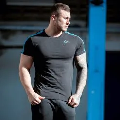 Gorilla Wear Chester T-Shirt, Black/Yellow -Udstyr og tilbehør butik 909533000R Gorilla Wear Chester T Shirt BlackBlue juli20 05