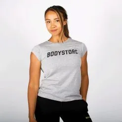 Bodystore.dk Bodystore Women Logo Tee, Grey 18 Bodystore.dk Bodystore Women Logo Tee, Grey -Udstyr og tilbehør butik BS2222 GRY R BODYSTORE WMN NEW LOGO TEE GREY S 02 0920 2