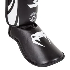 Venum Challenger Standup Shinguards, Matte/Black -Udstyr og tilbehør butik EU VENUM 0773 R Venum Challenger Standup Shin Guards Black 03 1020
