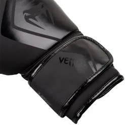 Venum Boxing Gloves Contender 2.0, Black/Black -Udstyr og tilbehør butik VENUM 03540 114R Venum Boxing Gloves Contender 2.0 Black Black 03 0522