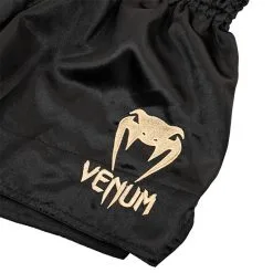 Venum Muay Thai Shorts Classic, Black/Gold -Udstyr og tilbehør butik VENUM 03813 126R Venum Muay Thai Shorts Classic Black Gold 04 0522
