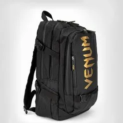 Venum Challenger Pro Evo BackPack, Black/Gold -Udstyr og tilbehør butik VENUM 03832 126 Venum Challenger Pro Evo BackPack BlackGold 02 maj22 3